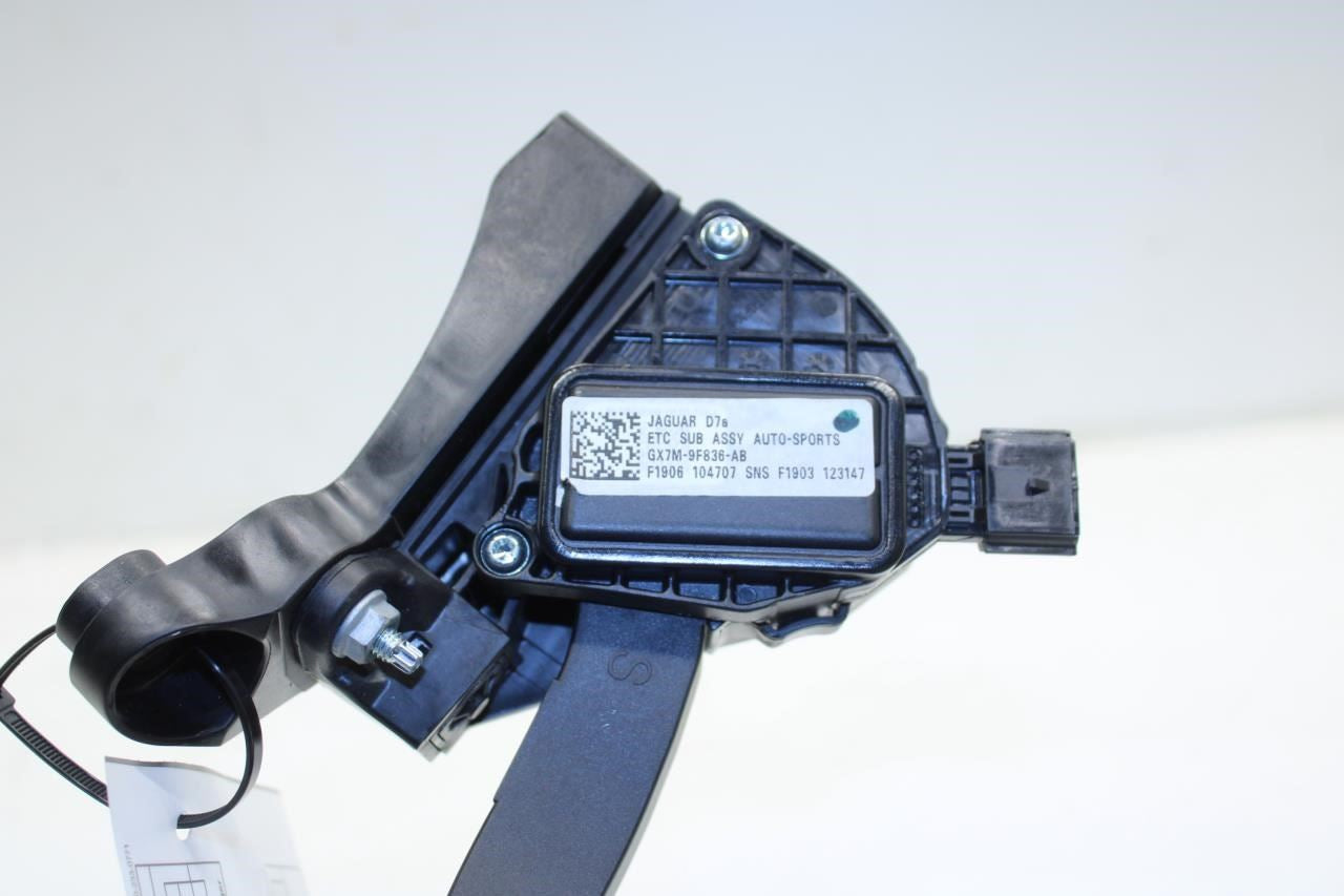 17-20 Jaguar XE R-Dynamic S 2.0L Accelerator Throttle Gas Pedal Sensor T2H38027 - Alshned Auto Parts