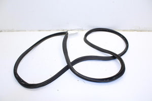 2019-2025 Cadillac XT4 Premium Rear Liftgate Back Door Weatherstrip 84628014 OEM
