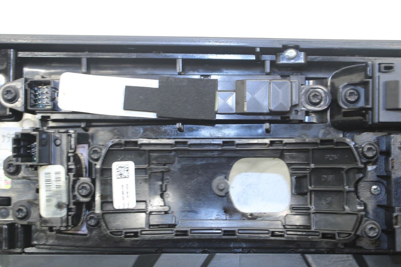 17-18 Maserati Ghibli RWD Console Multi Function Trim Panel w/ Cup Holder *ReaD* - Alshned Auto Parts
