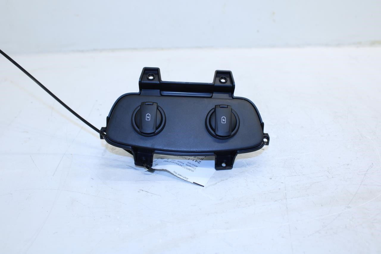 2019-2020 Hyundai Santa Fe Center Console Rear USB Charger Ports 96125-S1500 OEM - Alshned Auto Parts