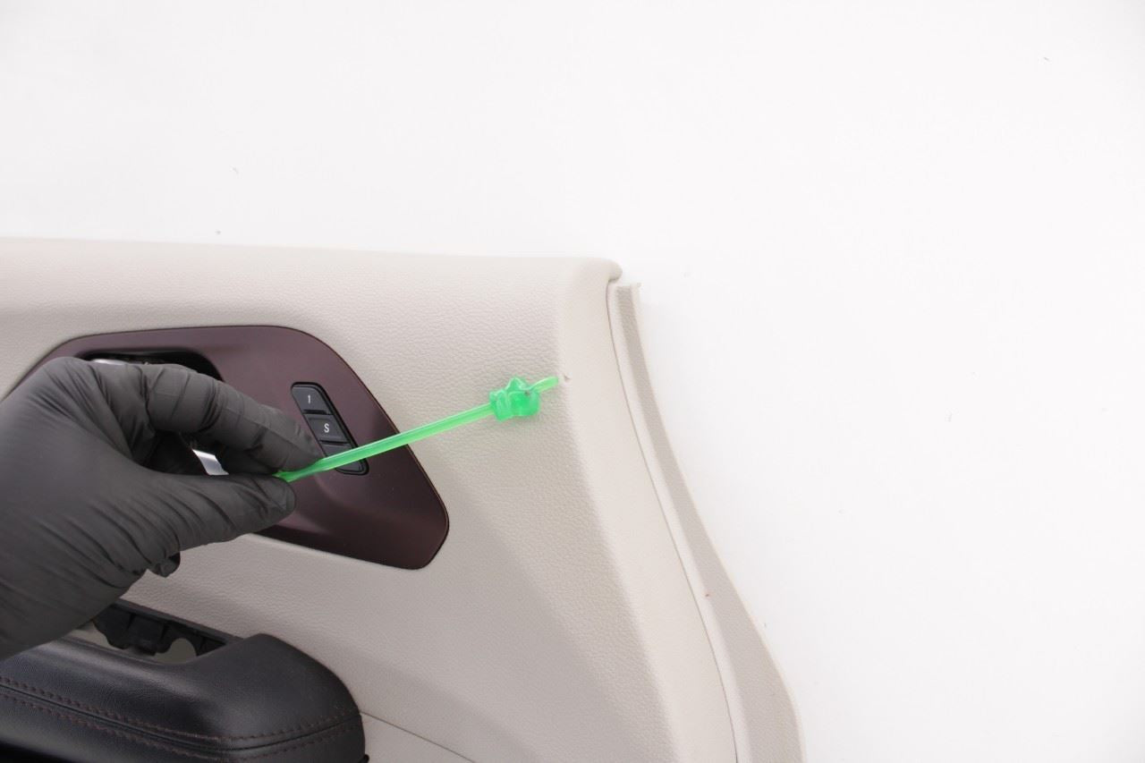 2017-2018 Chrysler Pacifica Limited Front Left Side Door Trim Panel 5SC702D2AF - Alshned Auto Parts