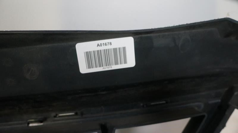 2009-2014 Volkswagen Routan Front Upper Bumper Grille 7B0853653B OEM - Alshned Auto Parts