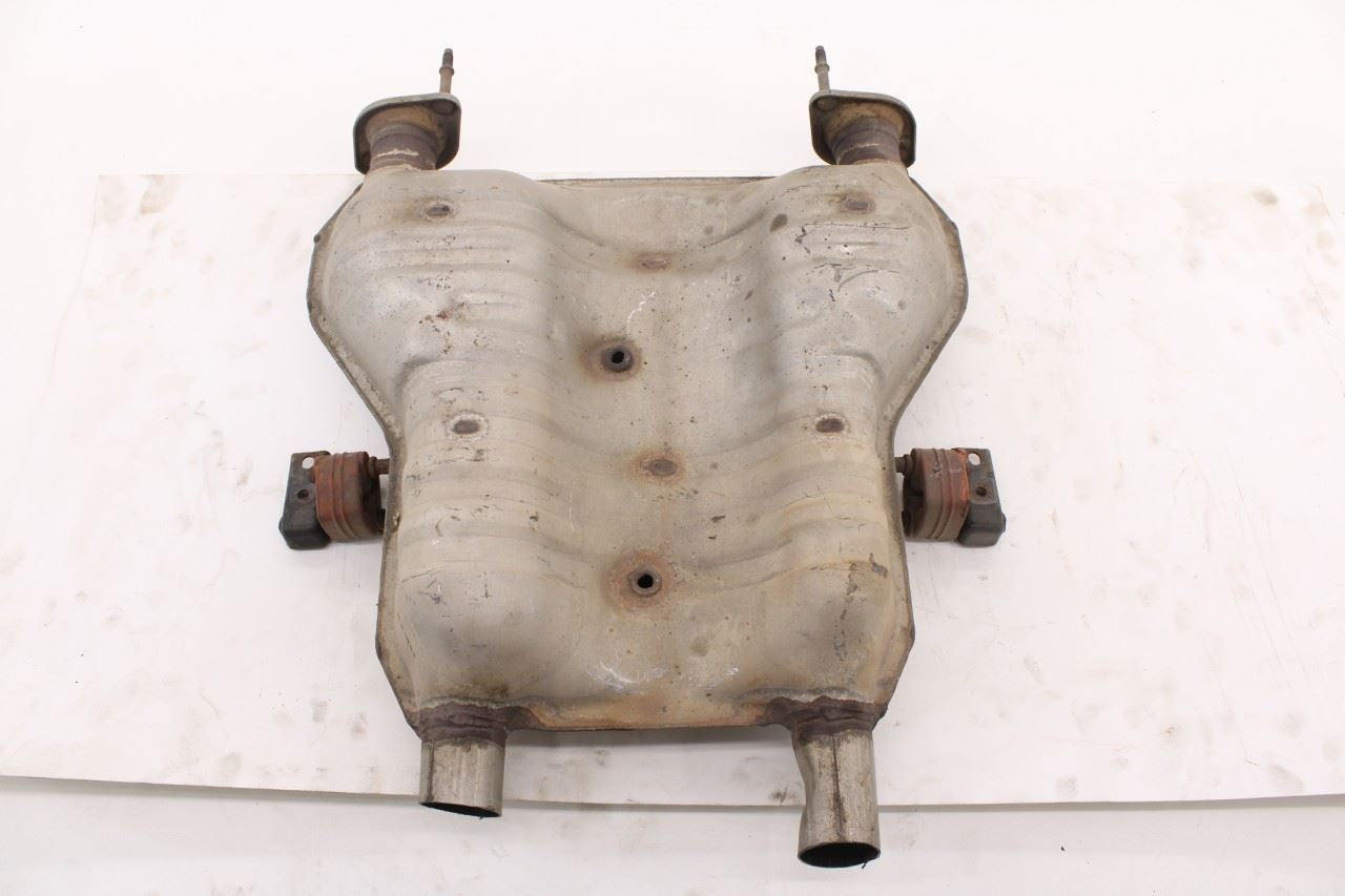 14-20 Jeep Grand Cherokee Limited 3.6L Exhaust System Center Muffler 52022398AC0