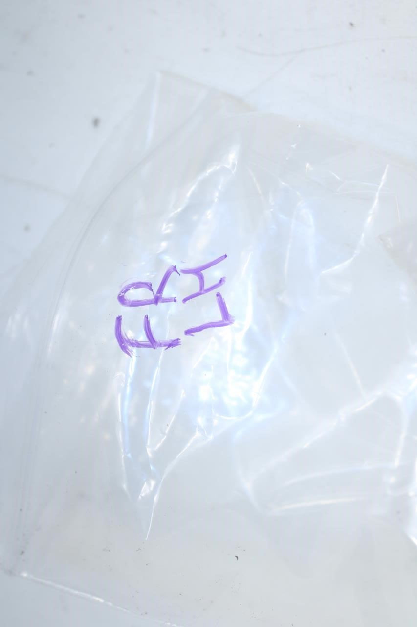 2017-2023 GMC Acadia SLT-1 Front LH Door Hinge Upper and Lower Pair 13583618 OEM - Alshned Auto Parts