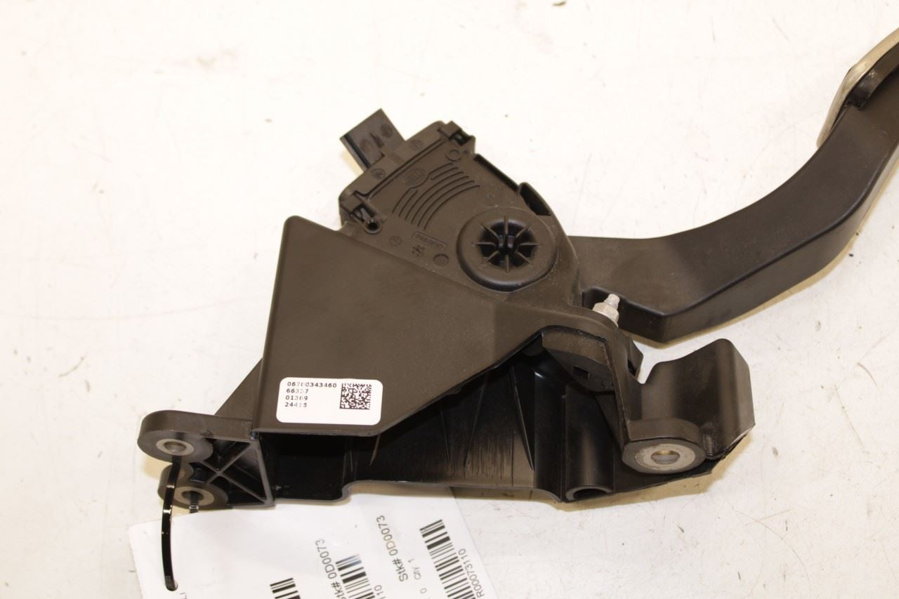 2016-2017 Maserati Ghibli S Q4 3.0L AWD Accelerator Throttle Gas Pedal Sensor - Alshned Auto Parts