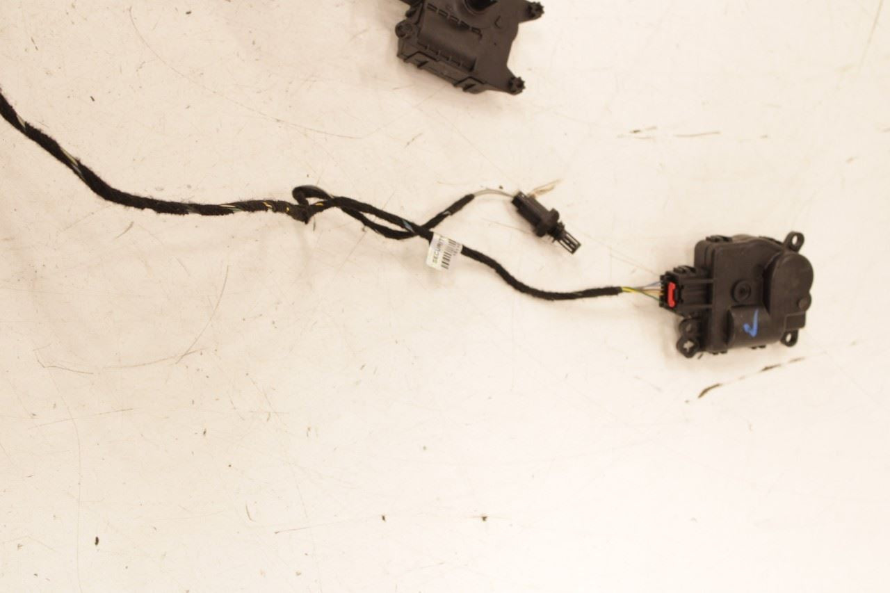 22-24 Ford Expedition MAX XLT HVAC Blend Door Actuator Set of 4 w/ Wire Harness - Alshned Auto Parts