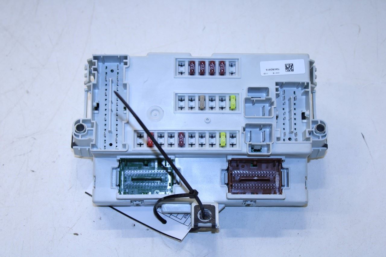 2016 Jeep Cherokee 75th Anniversary 3.2L Body Control Module BCM Fuse Relay Box - Alshned Auto Parts