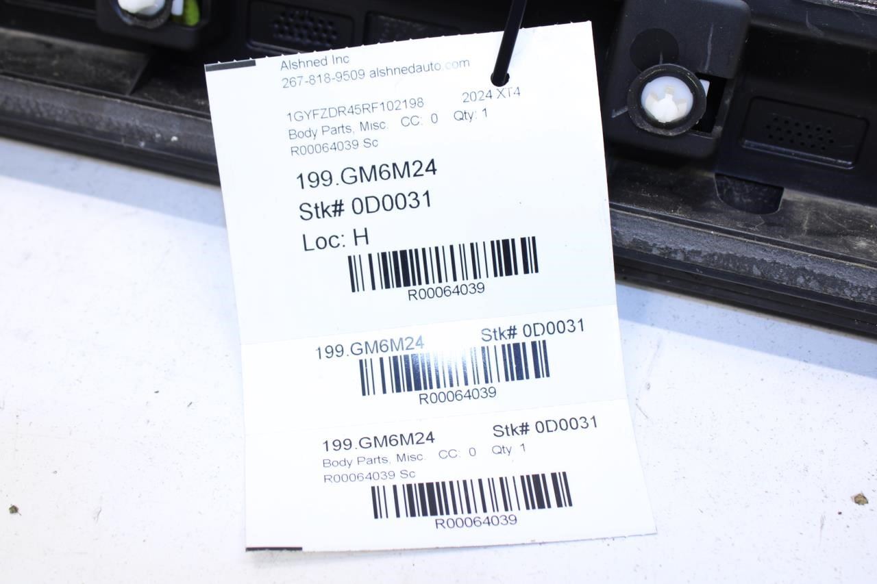 2019-2025 Cadillac XT4 Premium Rear Left Door Exterior Lower Molding 84506782 - Alshned Auto Parts