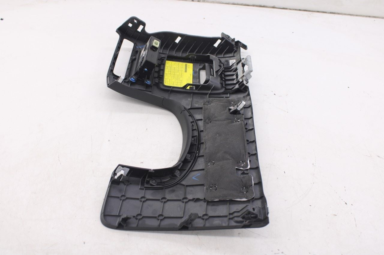 2020-2022 Hyundai Palisade Limited AWD Left Dash Knee Bolster Trim 84750S8410NNB - Alshned Auto Parts