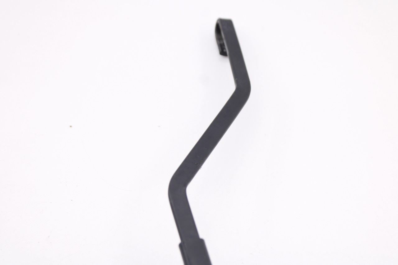 2019-2025 RAM 1500 Big Horn Front Left and Right Windshield Wiper Arm 68338925AB13