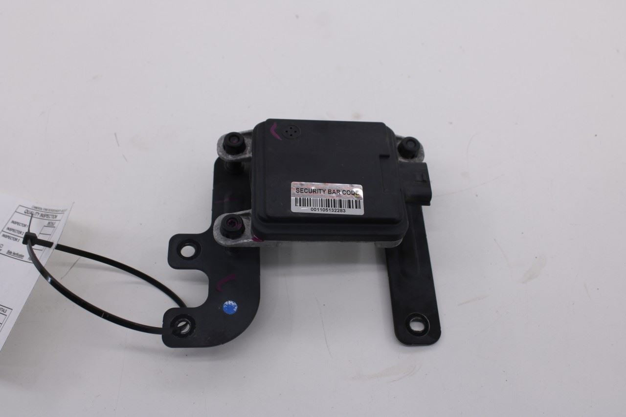 2021-2023 Hyundai Santa Fe SEL Front Cruise Control Radar Distance Sensor Module1