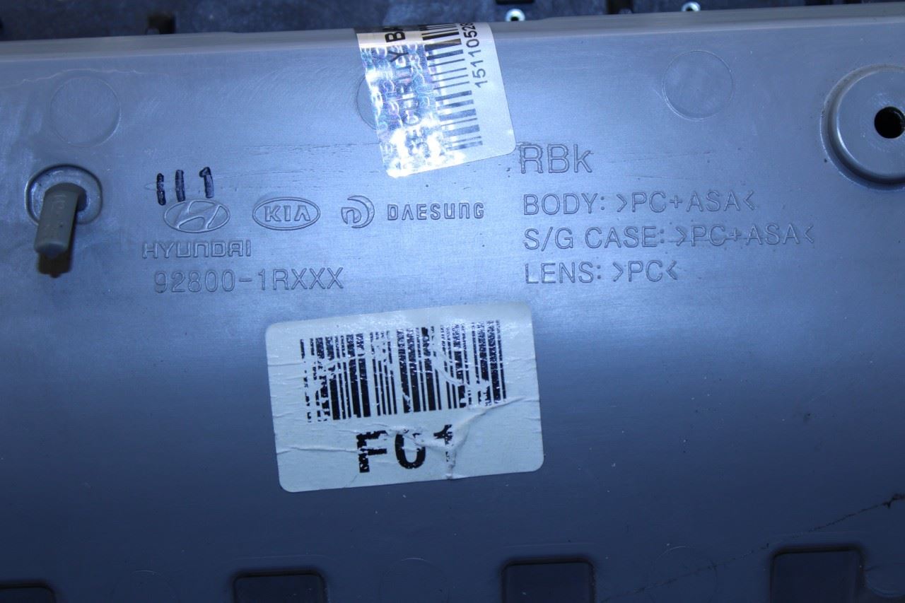 11-17 Hyundai Veloster Base Roof Overhead Console Dome Light Lamp 92800-1R000-8M - Alshned Auto Parts
