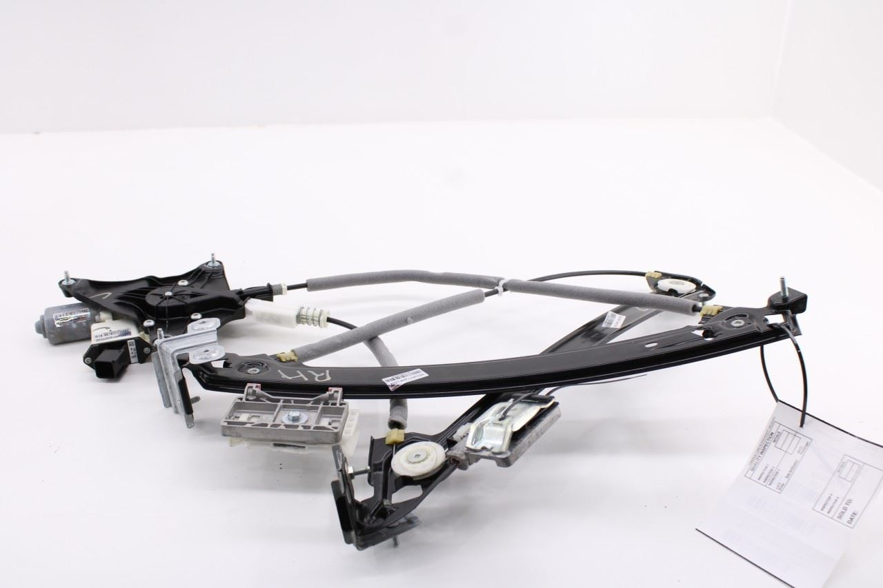 15-20 Ford Mustang GT Front Right Passenger Side Door Window Regulator w/ Motor9