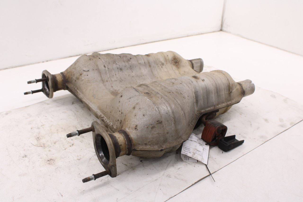 2013-2025 Dodge Durango SXT 3.6L Exhaust System Center Middle Muffler Resonator4