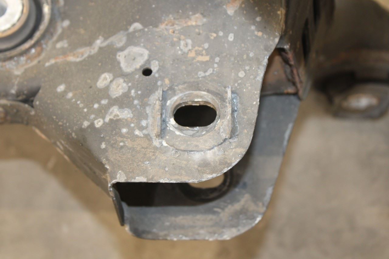2017-22 Alfa Romeo Giulia Ti 2.0L AWD Rear Crossmember Subframe 00505527060 OEM - Alshned Auto Parts