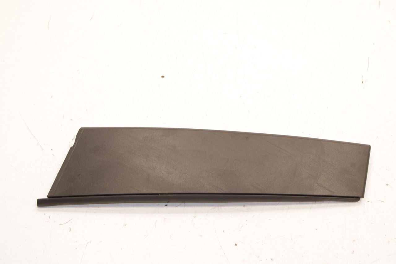 20-25 Mazda CX-30 2.5 S Rear Right Side Door B Pillar Exterior Molding DGH950M31 - Alshned Auto Parts