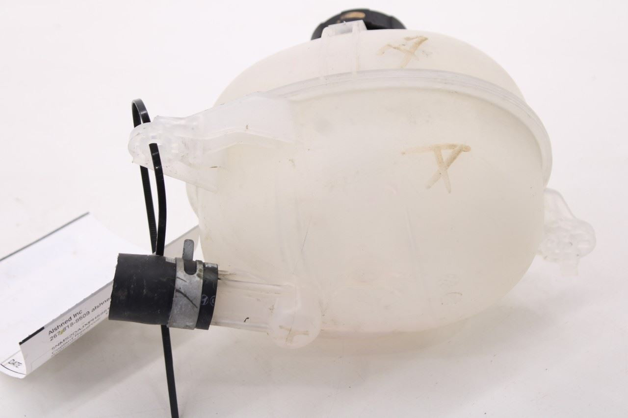 21-26 Hyundai Santa Fe SEL 2.5L Engine Coolant Tank Reservoir Bottle 25430-R500010