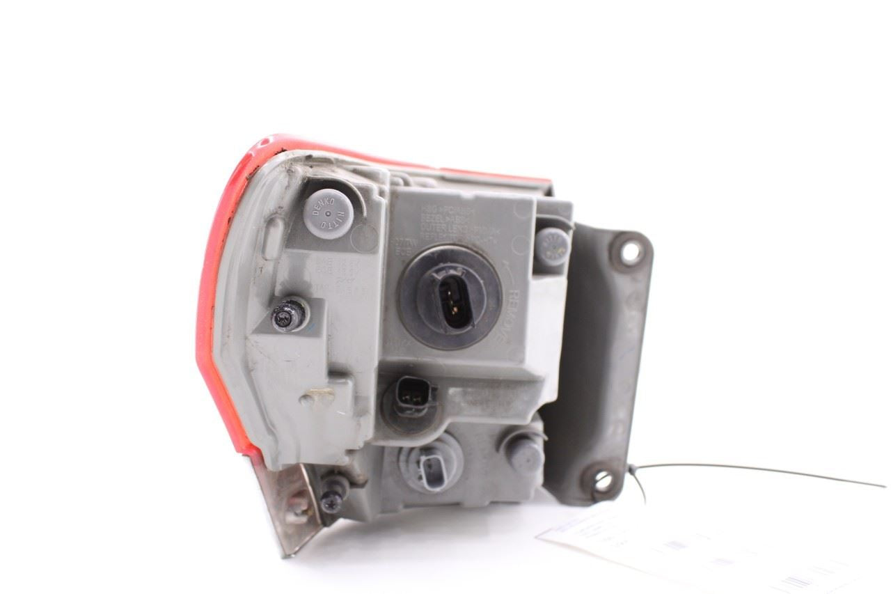 2014-2018 Jeep Grand Cherokee Limited Rear Right Passenger Side Tail Light Lamp - Alshned Auto Parts
