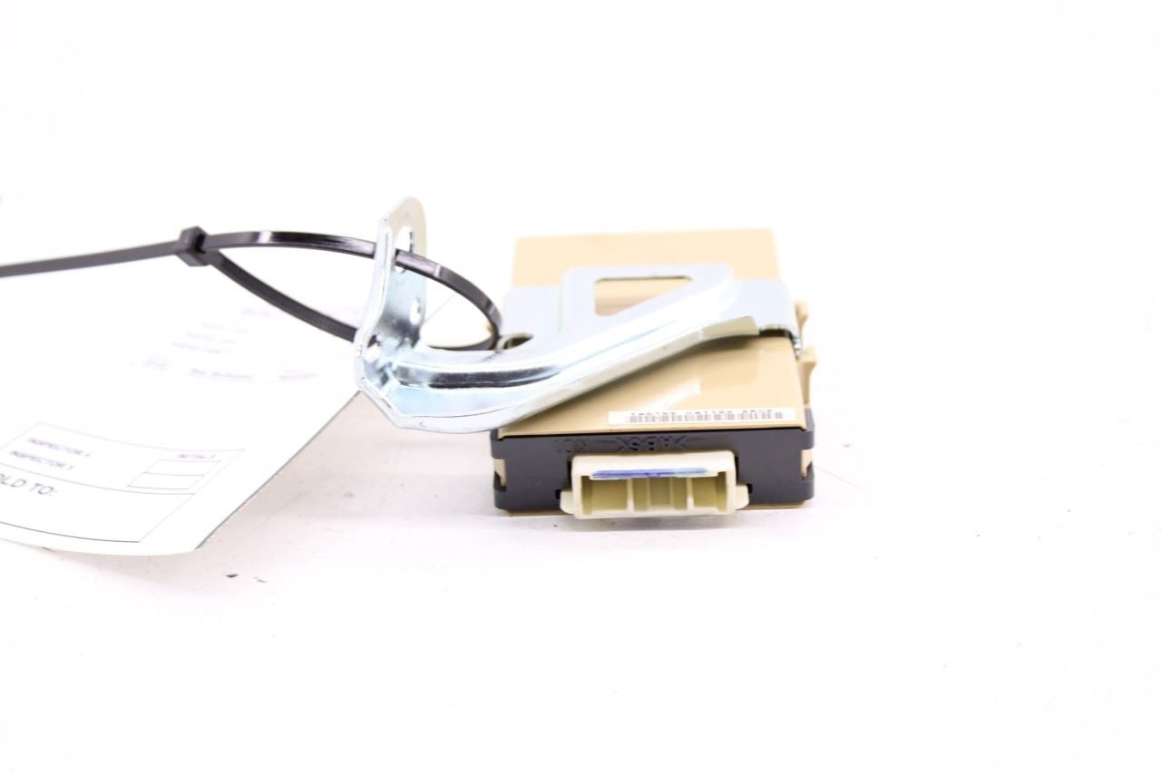 2015-2018 Toyota Tacoma Limited Network Gateway Control Module 89100-04020 OEM - Alshned Auto Parts