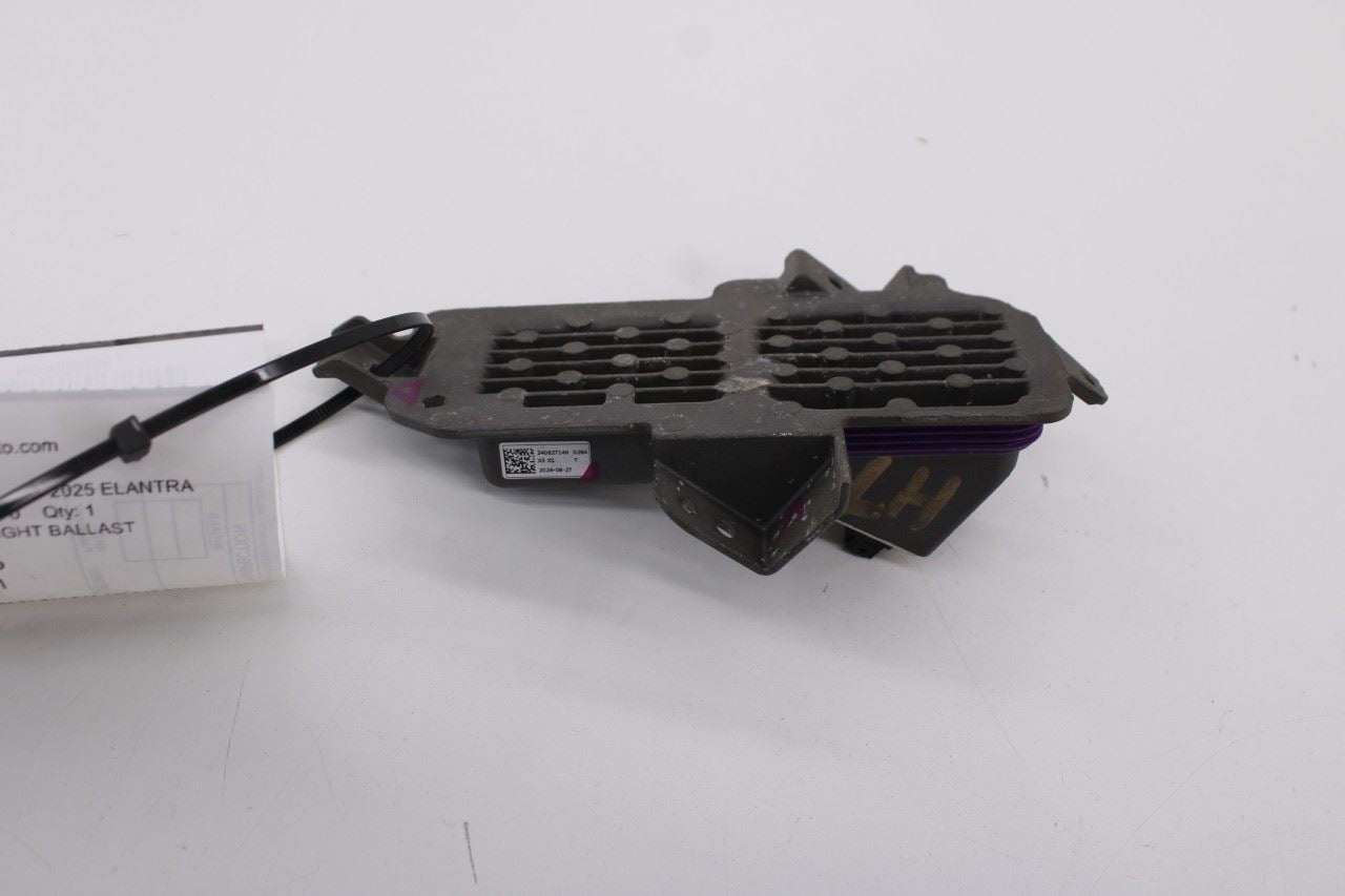 24-26 Hyundai Elantra SE 2.0L Front Driver LH Side LED Headlight Ballast Module1