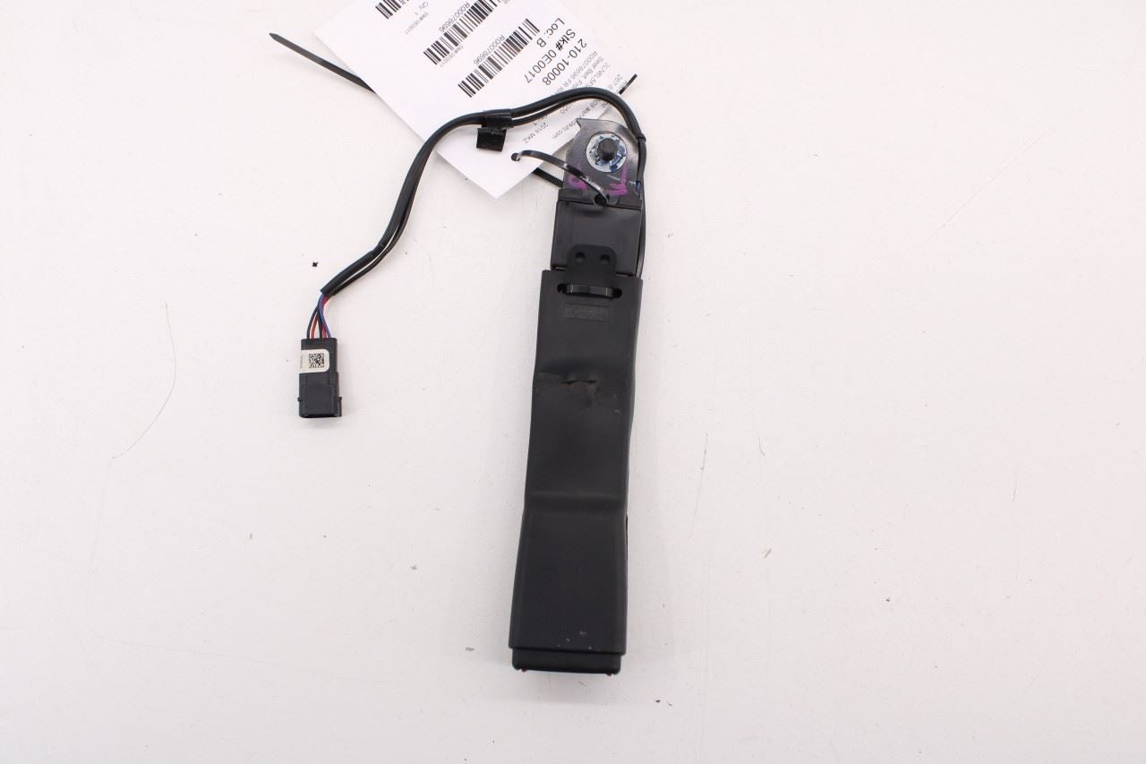 2017-20 Lincoln MKZ Reserve 2.0L AWD Front Passenger Right Side Seat Belt Buckle - Alshned Auto Parts