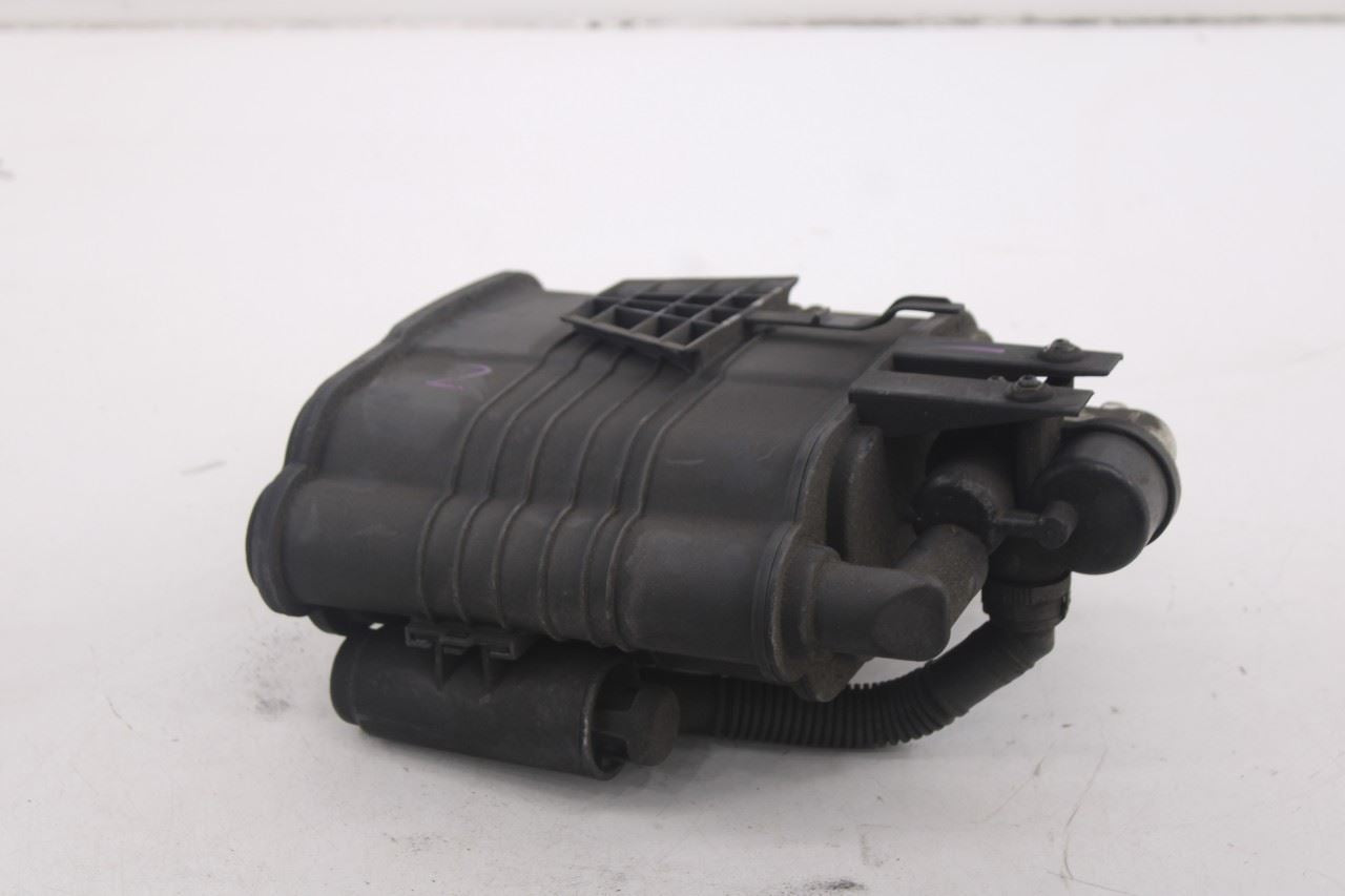 2015-2018 Mercedes-Benz C300 4Matic 2.0L Fuel Vapor Emission Canister 20547040008
