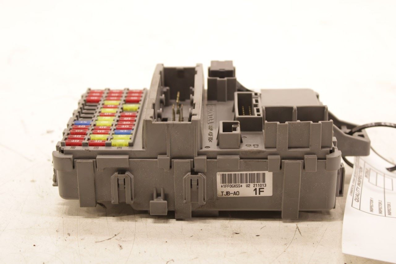 19-21 Acura RDX SH-AWD 2.0L AWD Cabin Instrument Panel Fuse Relay Junction Block - Alshned Auto Parts