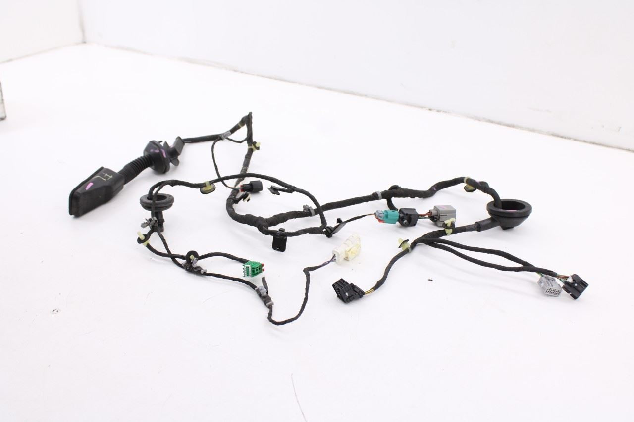 2018 Chevrolet Equinox LT Front Left Driver Side Door Wire Harness 84193473 OEM - Alshned Auto Parts