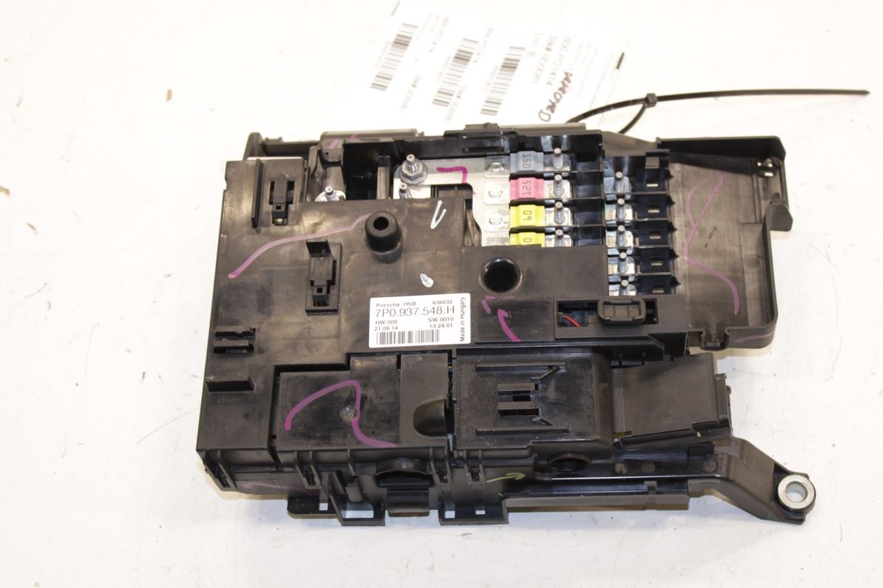 11-18 Porsche Cayenne Platinum AWD Engine Battery Junction Fuse Relay Box *ReaD* - Alshned Auto Parts