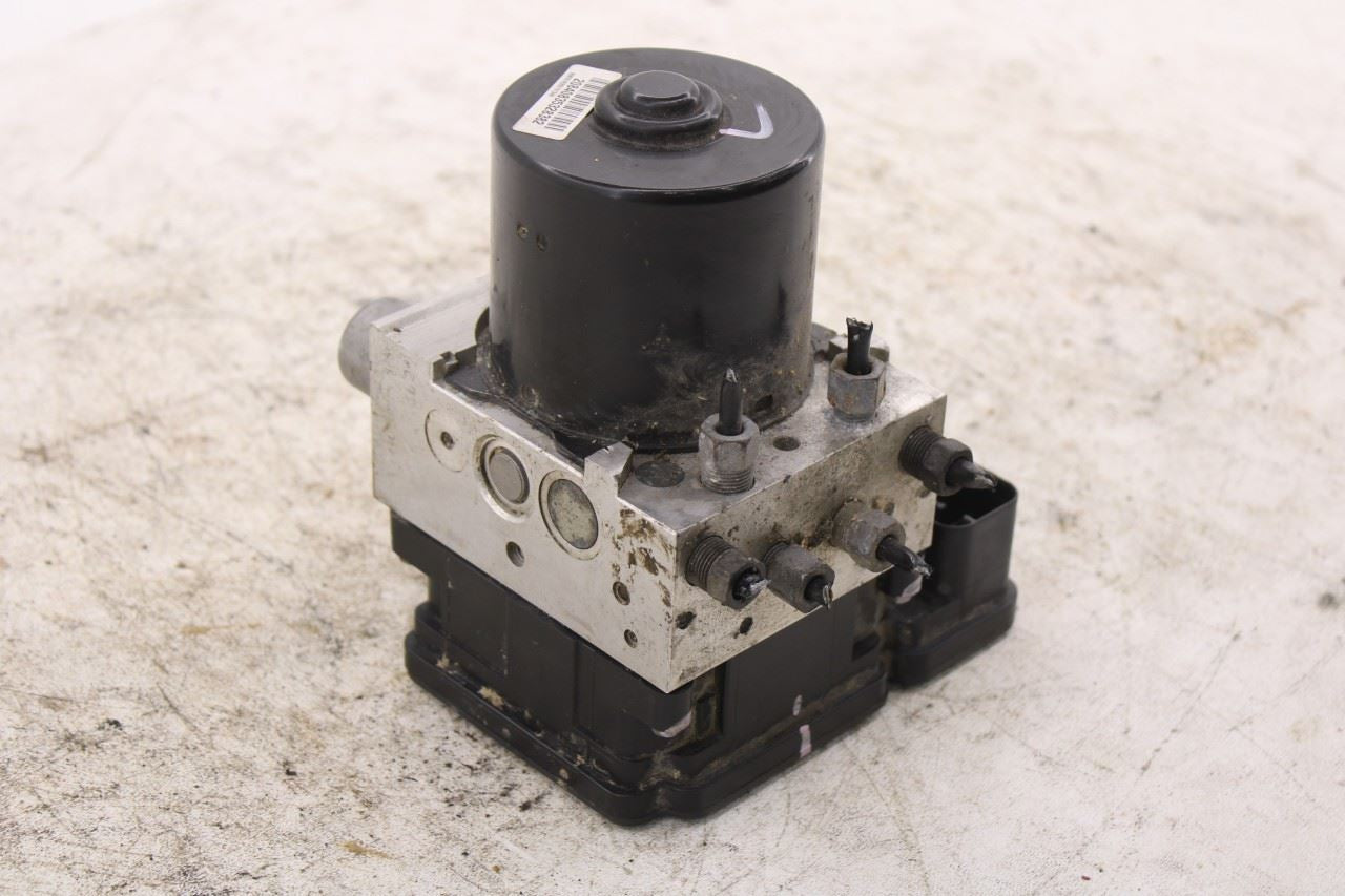 14-24 RAM 1500 Classic Express Quad Cab ABS Anti Lock Brake Pump Control Module7