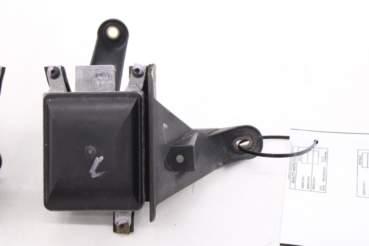 11-2018 Porsche Cayenne S RR LH and RH Blind Spot Detection Radar Sensor Modules2
