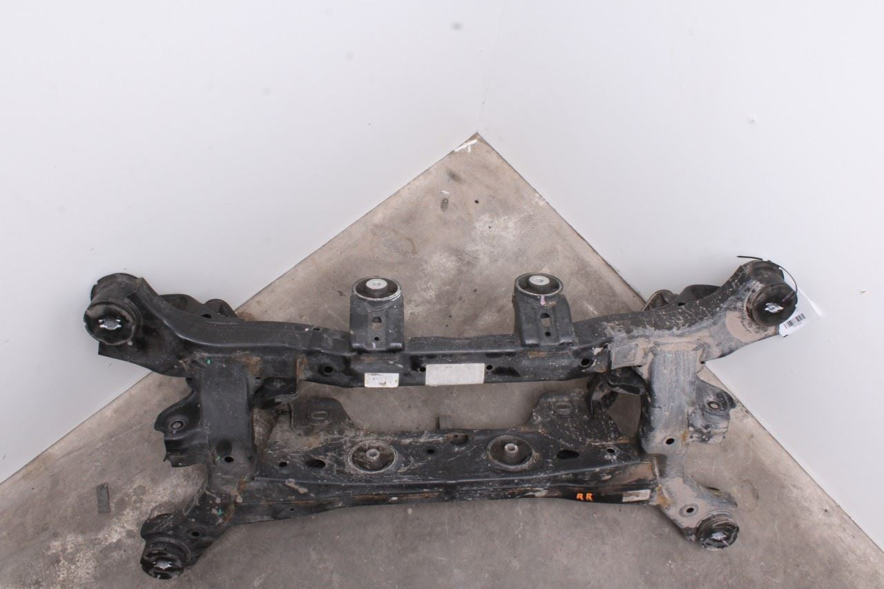2019-2020 Hyundai Santa Fe SEL AWD Rear Crossmember Subframe 55405-S1250 OEM - Alshned Auto Parts
