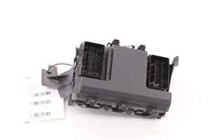 17-20 Lincoln MKZ Reserve 2.0L AWD Engine Fuse Junction Relay Box HG9T-14D068-BC