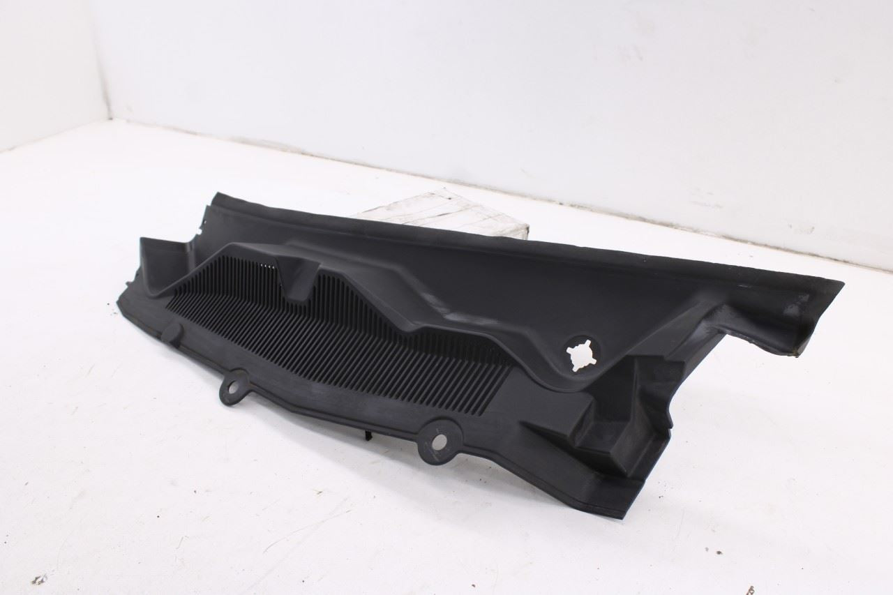 2010-2014 Ford Mustang Conv V6 Front Windshield Cowl Vent Panel AR3Z-63018A16-AA6