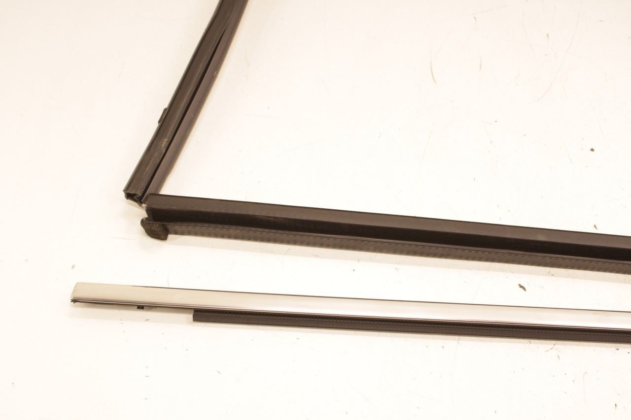 20-24 Ford Expedition MAX RR LH Door Run Channel Vent Glass w Belt Weatherstrips - Alshned Auto Parts