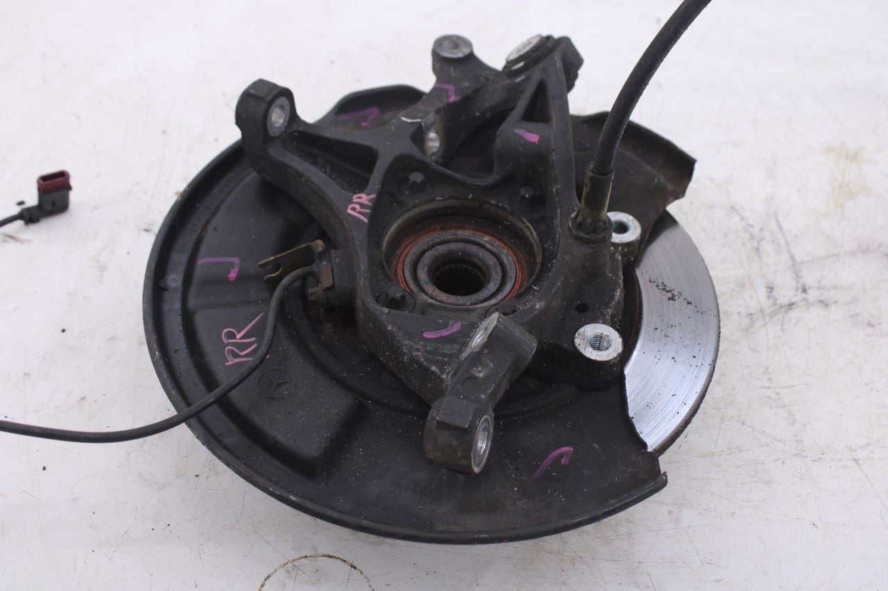 2003-2006 Mercedes-Benz E500 Rear Right Side Spindle Knuckle Hub 211-350-84-0813