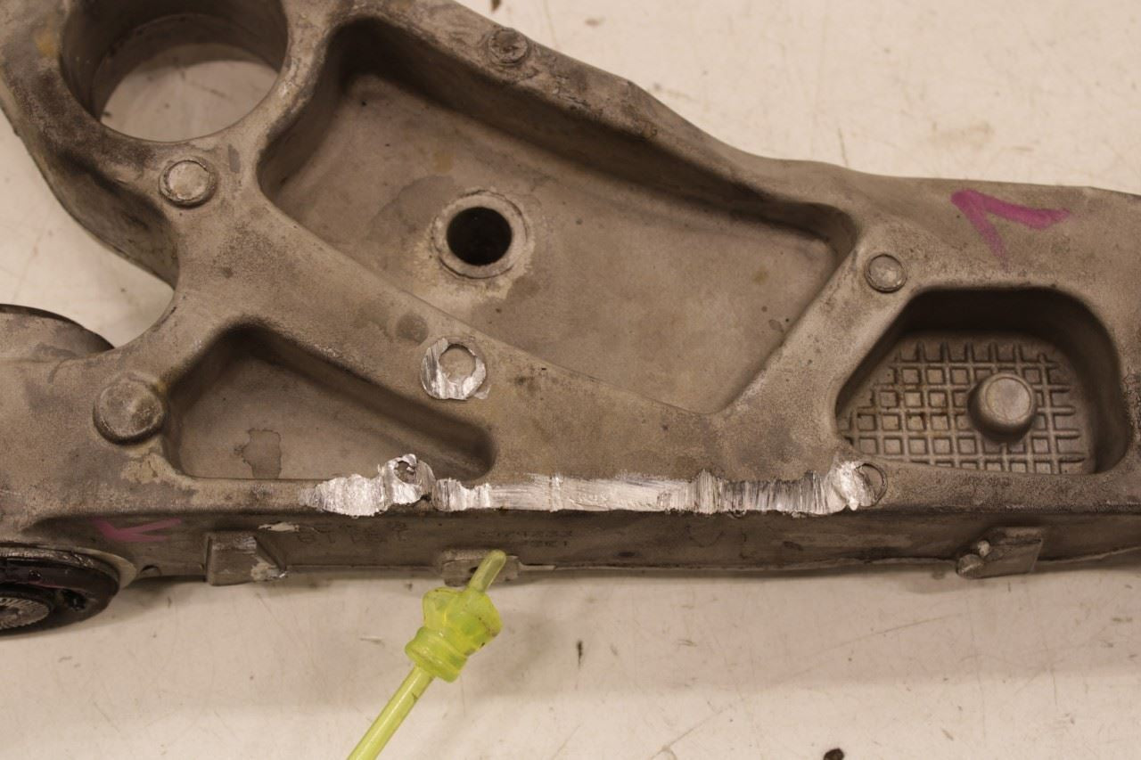 2019 Jeep Cherokee Latitude FR Susp RH Side Lower Control Arm 68285992AE *ReaD* - Alshned Auto Parts