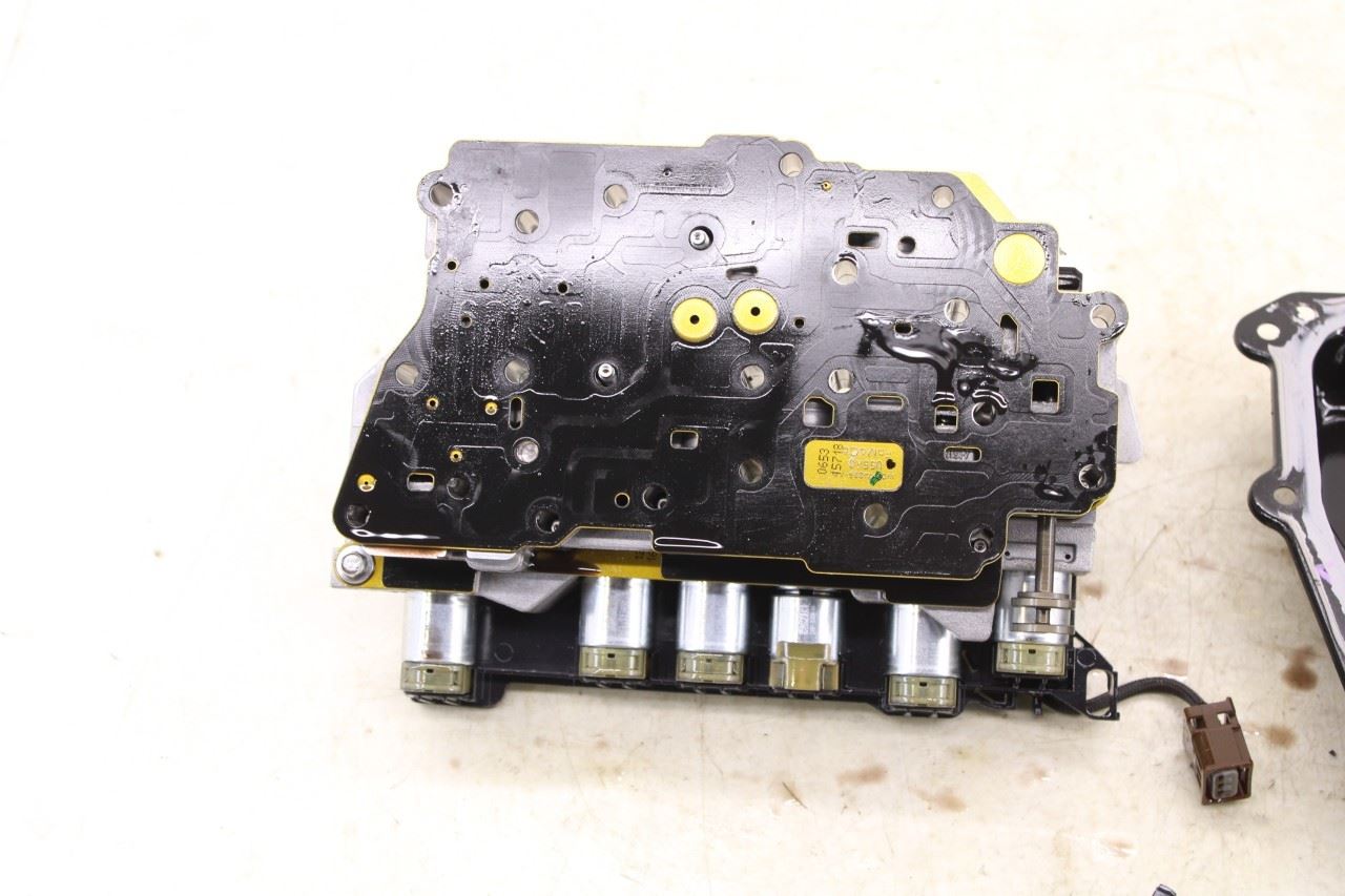 2017-2019 Lincoln MKZ Reserve 2.0L AWD 6-Speed Auto Transmission Valve Body 32K - Alshned Auto Parts