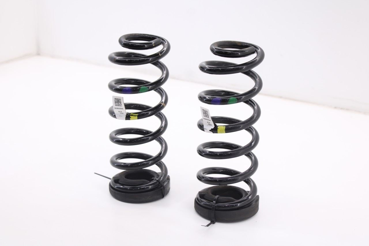 2021-2023 Hyundai Santa Fe SEL Rear Right and Left Driver Side Coil Spring Set8