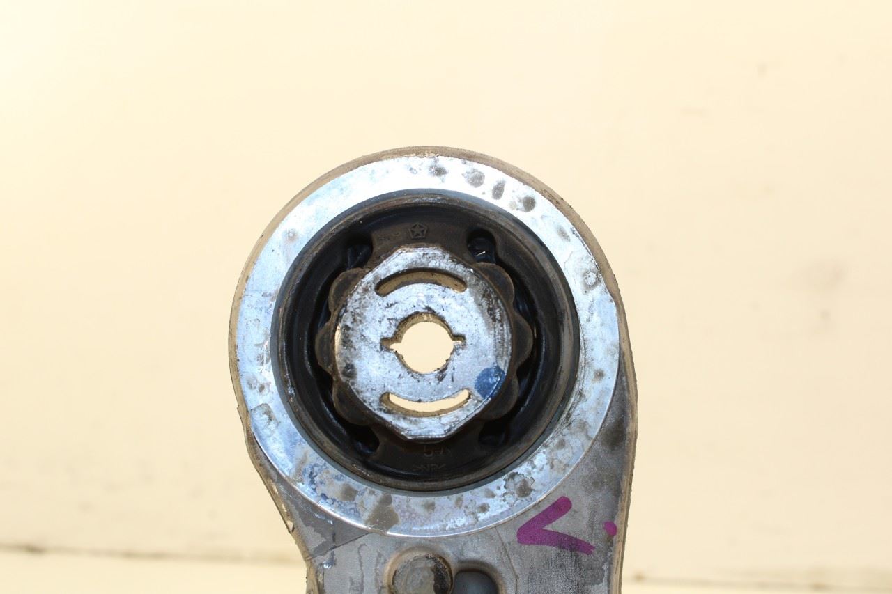 2019 Jeep Cherokee Latitude FR Susp RH Side Lower Control Arm 68285992AE *ReaD* - Alshned Auto Parts