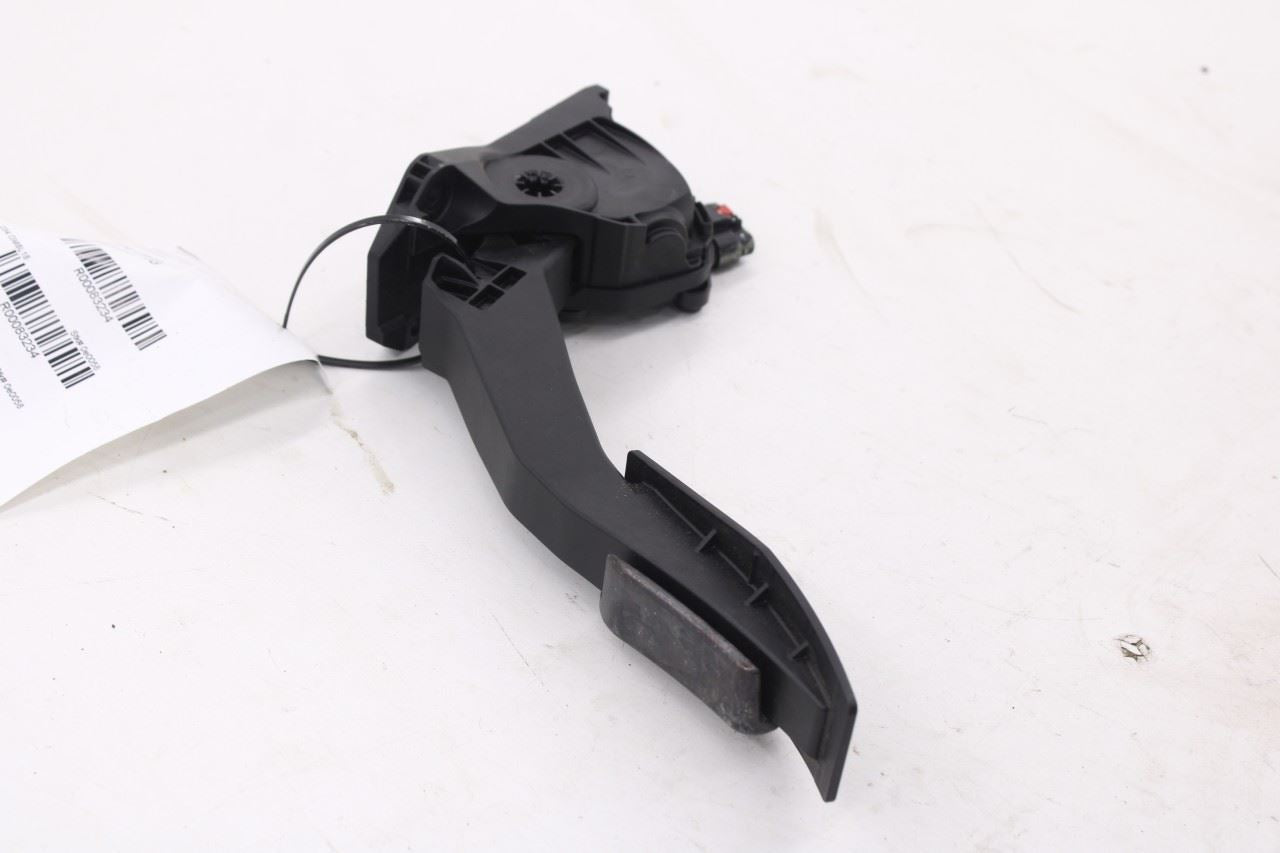 2018-22 Chevrolet Equinox LT 1.5L Accelerator Throttle Gas Pedal Sensor 841760768
