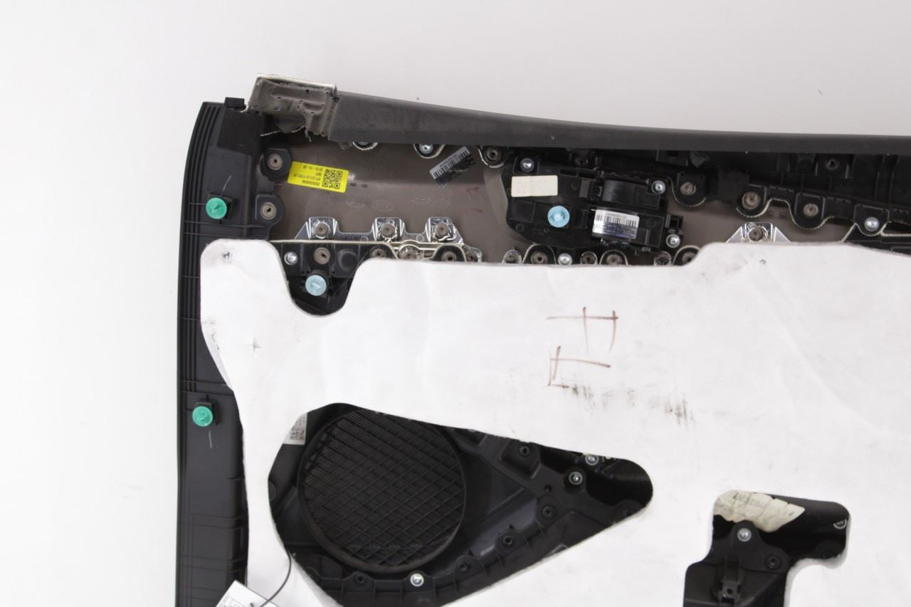 2016-2018 KIA Sorento EX Front Left Side Door Trim Panel 82301-C6060C6A OEM - Alshned Auto Parts