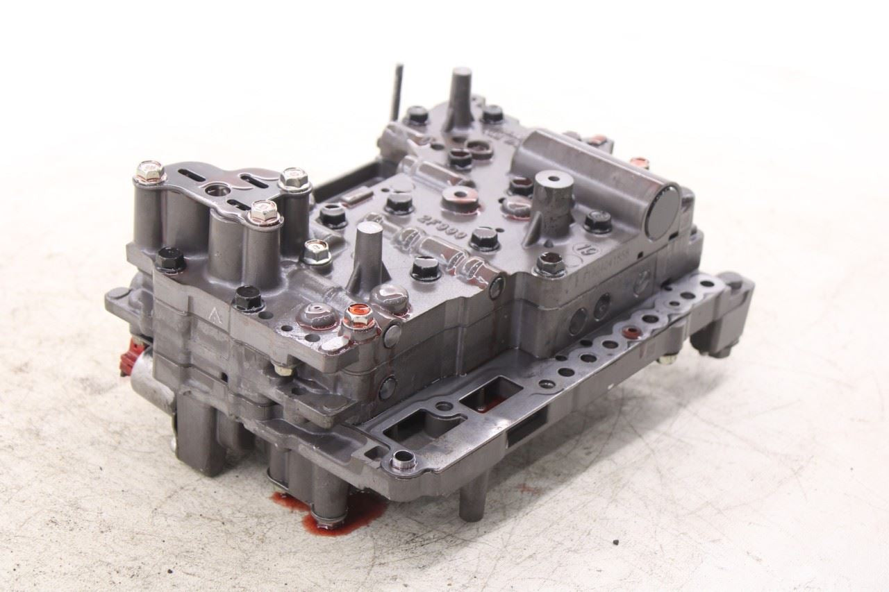 2019-21 Hyundai Veloster 2.0L FWD 6-Spd Auto Transmission Valve Body 46210-2F0008