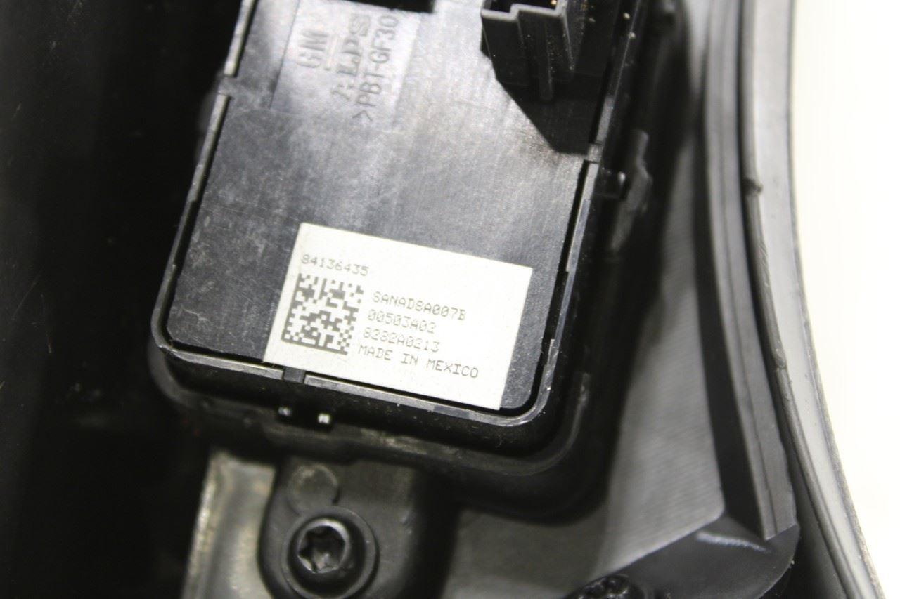 2017-2019 GMC Acadia SLT-1 Console Shifter Bezel Trim Panel w/ Cup Holder *ReaD* - Alshned Auto Parts