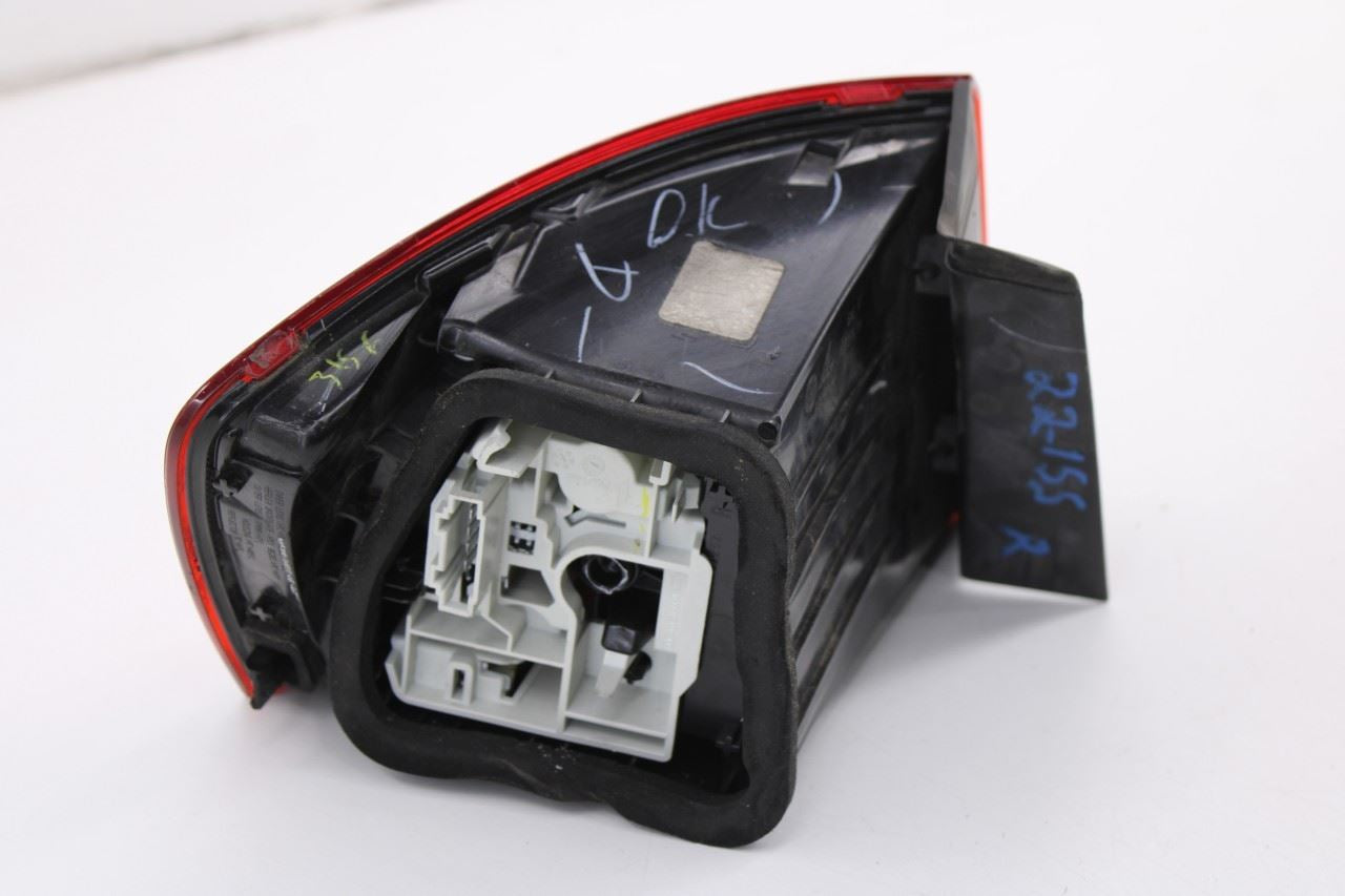2016-18 Volkswagen Jetta Sport Rear Right Passenger Side Tail Light Lamp *ReaD*6