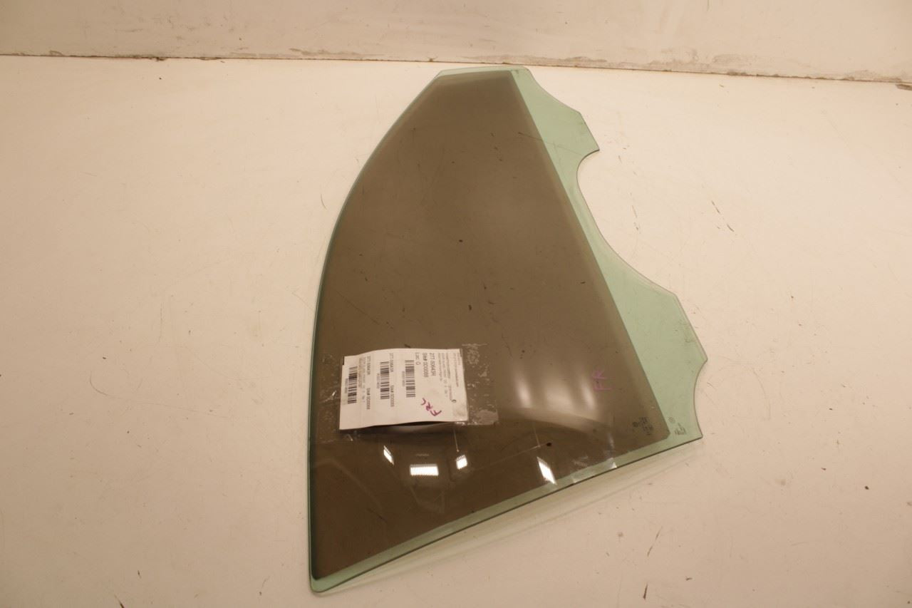 2012-2022 Volkswagen Passat SE Front Right Door Window Glass 561-845-202 OEM - Alshned Auto Parts