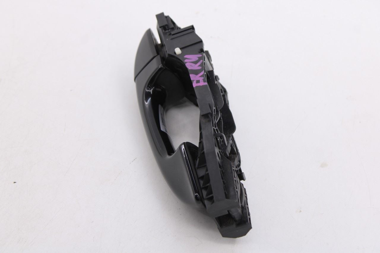 11-18 Porsche Cayenne S 4.8L AWD Front Passenger Right Side Door Exterior Handle8
