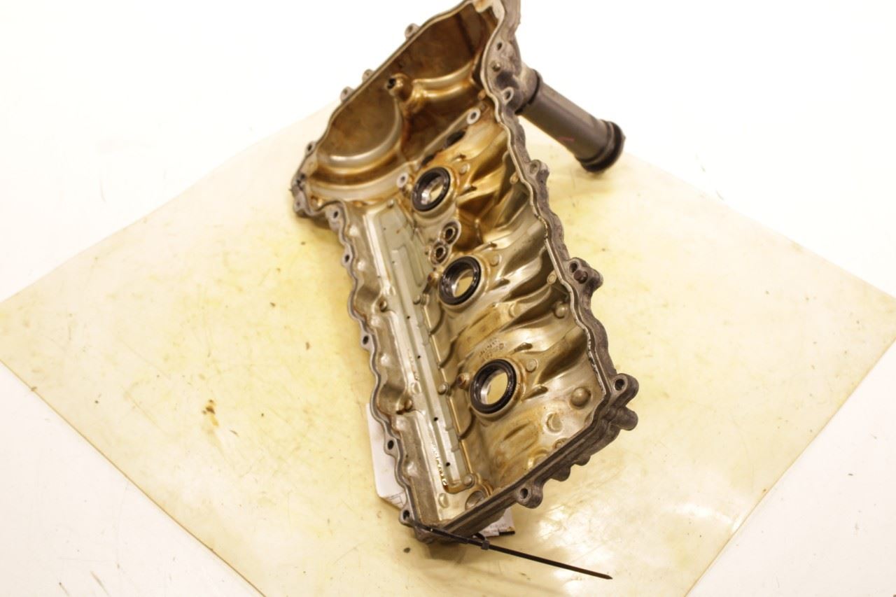 17-23 GMC Acadia SLT-1 3.6L Left Side Engine Cylinder Head Valve Cover 12649897 - Alshned Auto Parts