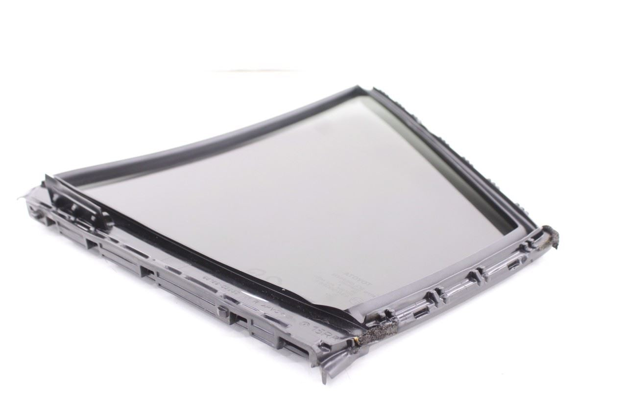 2020-2025 Toyota Corolla LE Rear Right Passenger Side Door Quarter Window Glass10