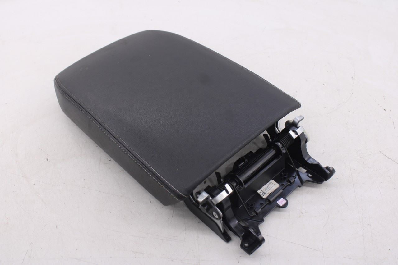 2020-23 Volkswagen Atlas SE Center Console Armrest Storage Lid 3CN864207A *ReaD* - Alshned Auto Parts